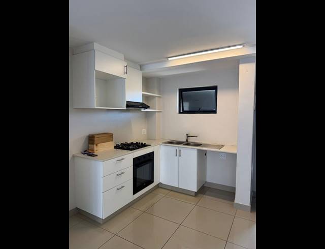 2 BEDROOM PROPERTY TO RENT IN UMHLANGA RIDGE